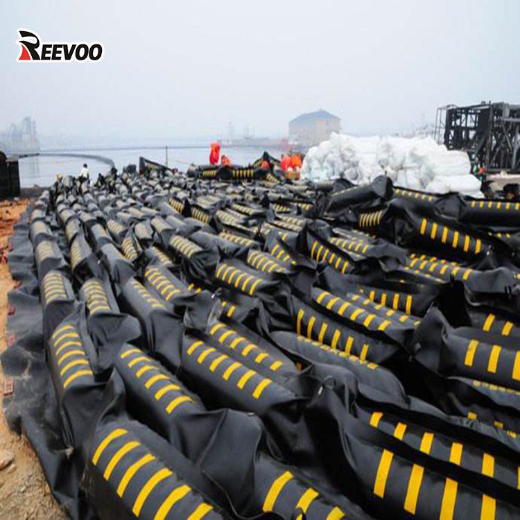 waterproof insulated tarpaulin tarps.jpg